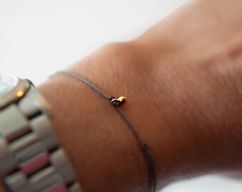 Minimalist Delicate Ball Bracelet in 18k solid gold, Friendship Bracelet, stacking bracelet