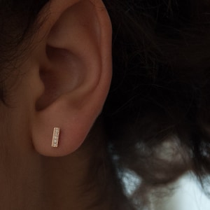 Diamant Bar Ohrstecker, 14k Solid Gold, Minimalist Ohrstecker, Bar Ohrringe, alltägliche Ohrstecker, zierliche Ohrringe, Geschenk für sie