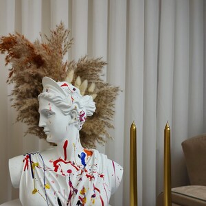 Decorative White Aphrodite Bust Figurine Object