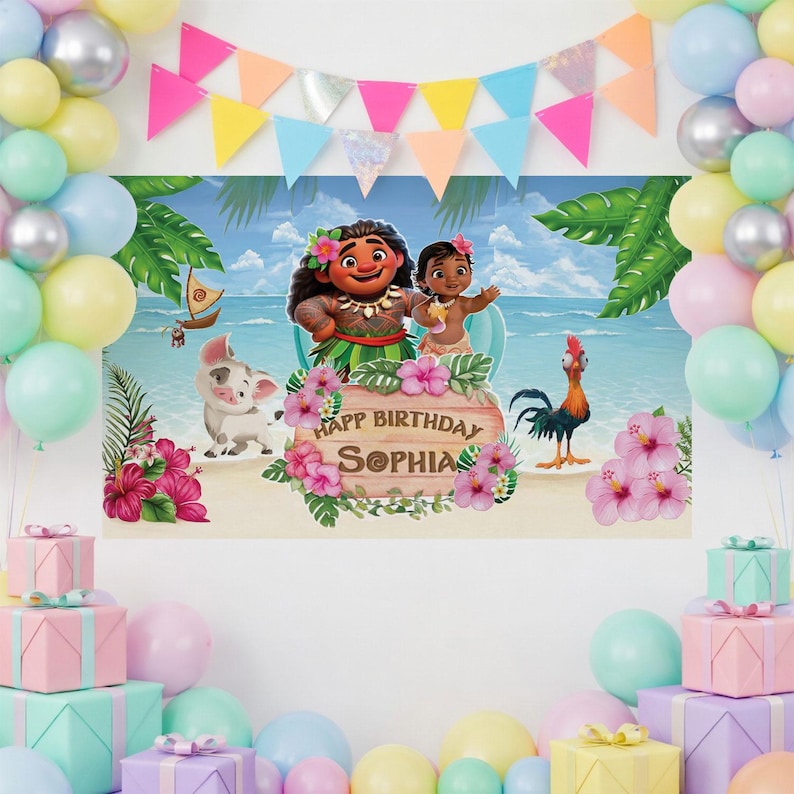 K&ouml;nnte beinhalten: Eine farbenfrohe Geburtstagsfeier mit einem Hintergrund mit animierten Figuren und dem Text "Happy Birthday Sophia". Die Szene umfasst Ballons, Geschenkboxen und ein Banner.