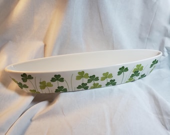 Arabia Finlandia Apila Birger Kaipiainen Clover Ceramic Serving Bowl