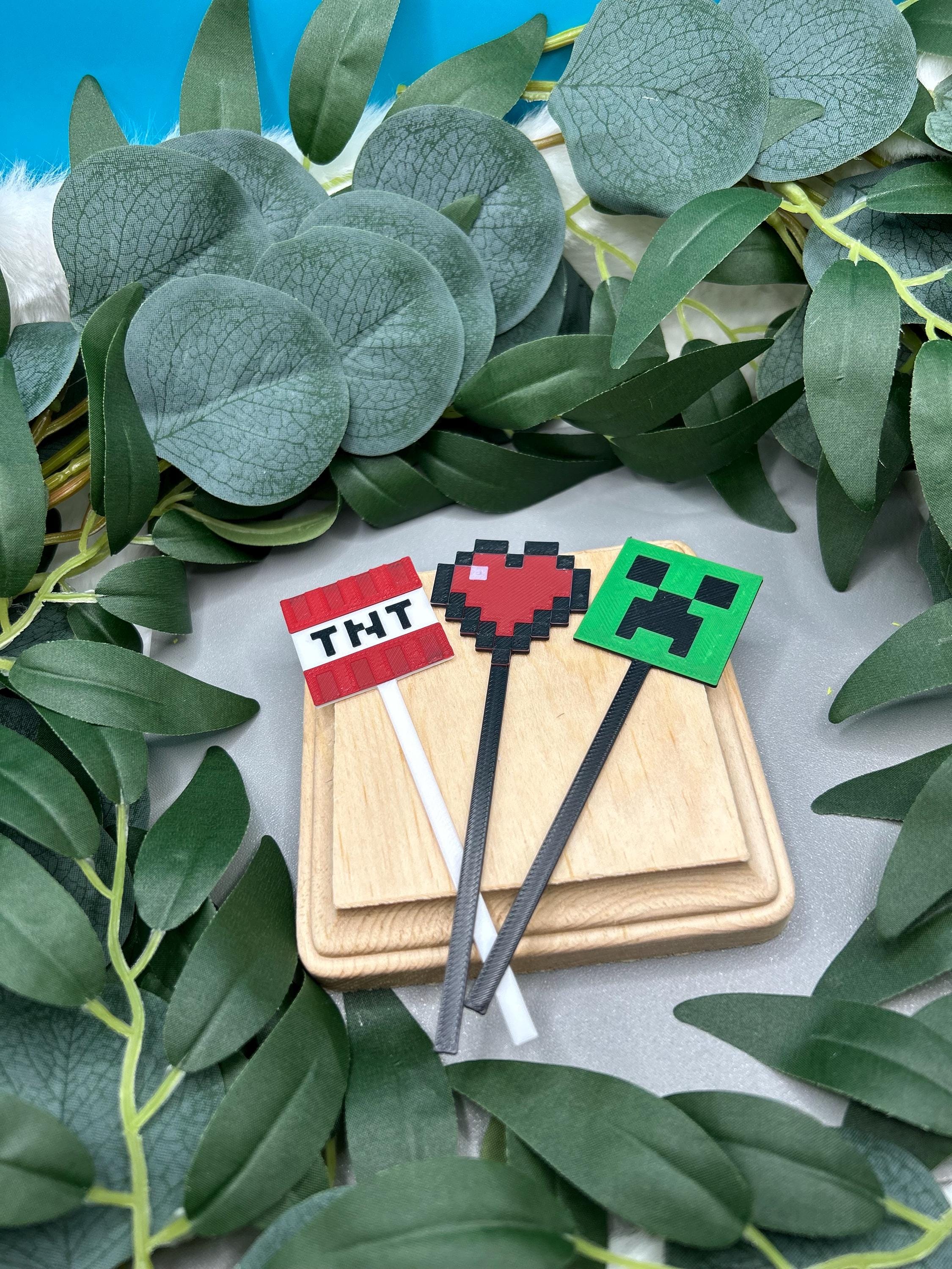 3D Printed Minecraft Cupcake Toppers