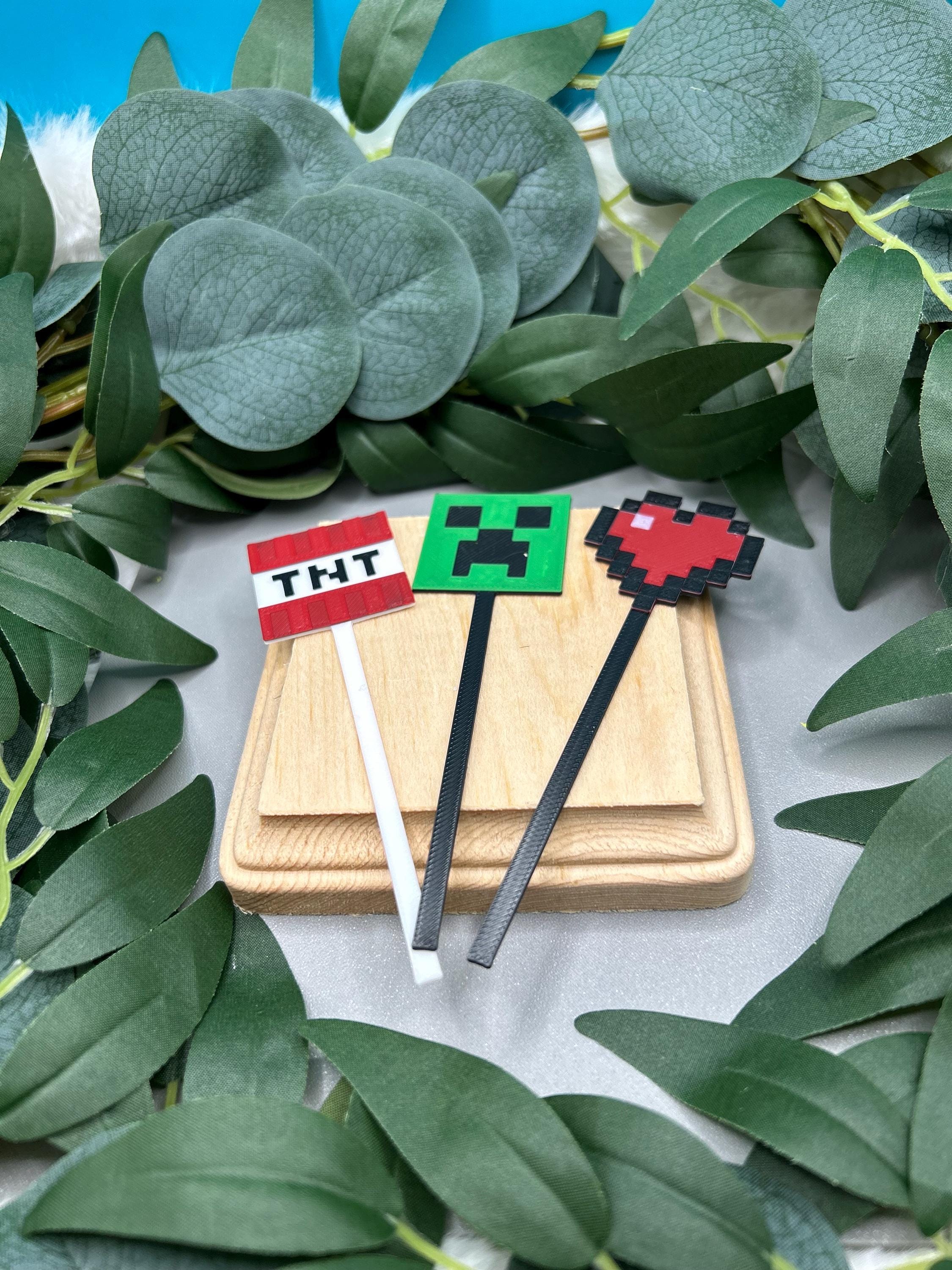 3D Printed Minecraft Cupcake Toppers
