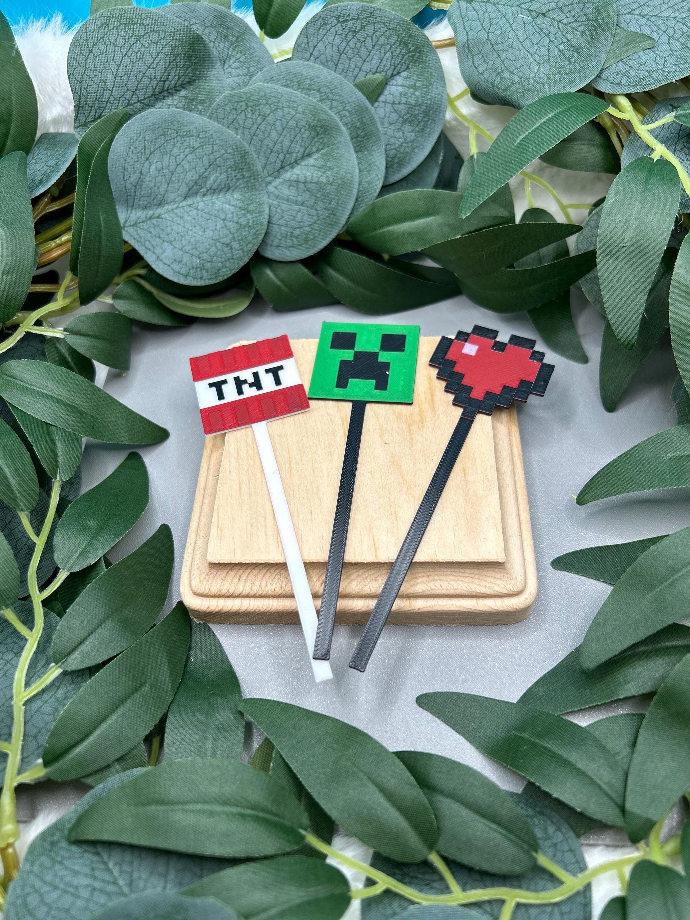3D Printed Minecraft Cupcake Toppers