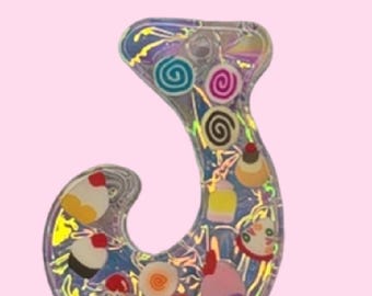 Personalized Resin Letter J Keychain with Holographic Iridescent Film & Cake Clay Slices – Cute Sparkly Gift Idea