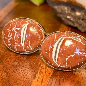 Vintage Enamel Cuff Links Cufflinks Brown White Bezel Set Retro Menswear Mid Century Modern Fashion Accessories