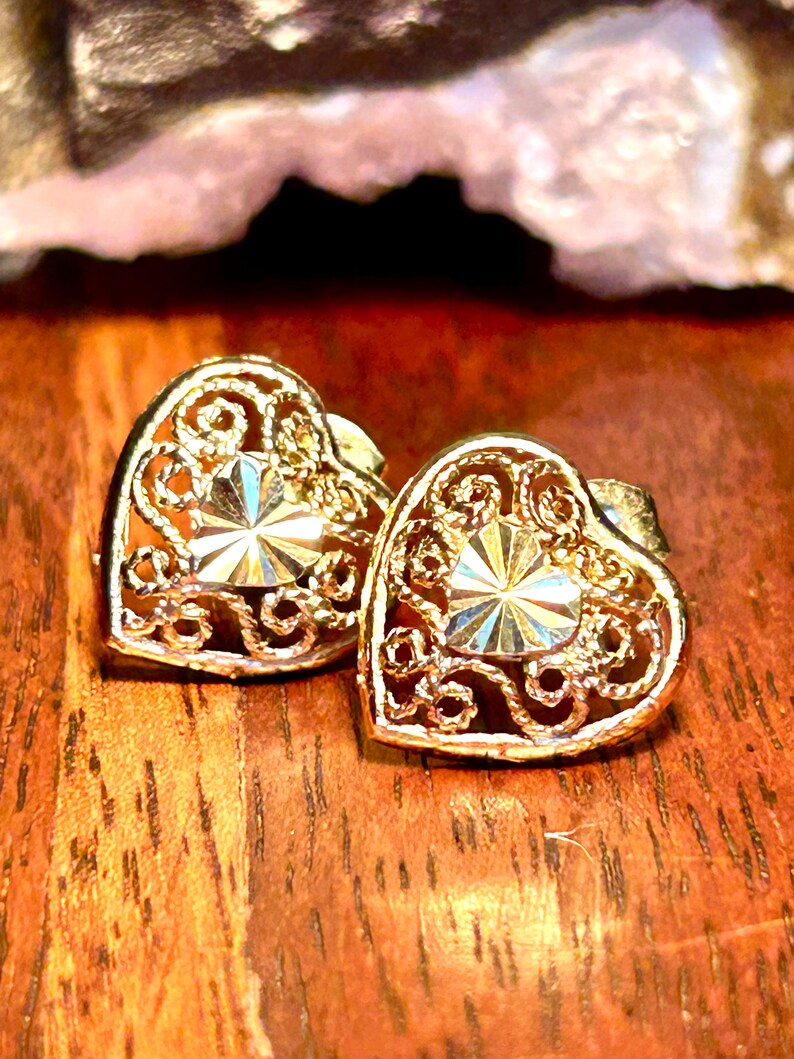 Vintage Gold Tone Sterling Silver Filigree Heart Stud Earrings Retro Jewelry Gift image 7