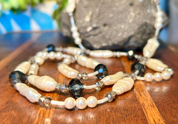 Vintage Pearl Black Glass Faceted Bead Necklace L… - image 1