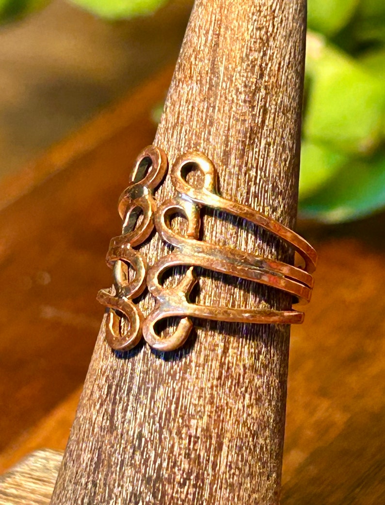 Handmade Copper Ring Vintage Retro Jewelry Unisex Gender Neutral Accessories image 3