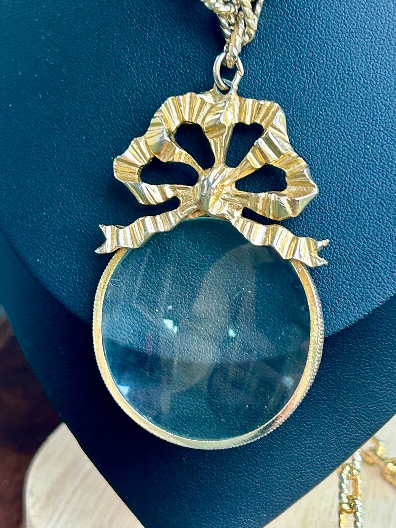 Vintage Magnifying Glass Pendant Necklace Carolee Jewelry Gold Tone Bow Retro Fashion Jewelry image 5