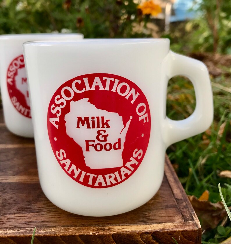 Vintage Galaxy Mug Set Milk Glass Association of Sanitarians Milk Food Wisconsin 1980s image 1