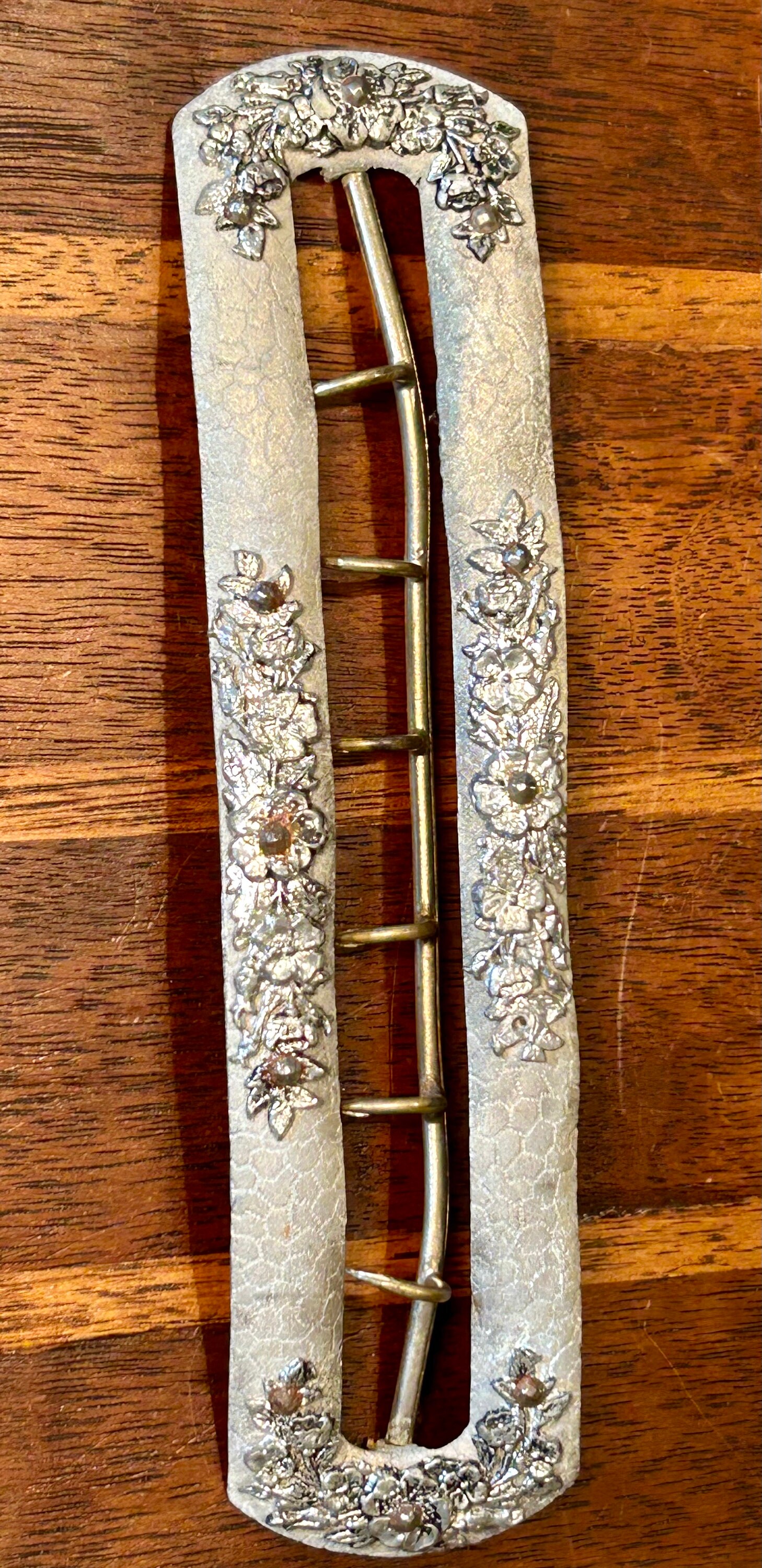 Antique Victorian Era Large Belt Buckle With Botanical Design Vintage  main image 2