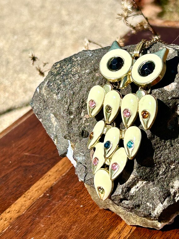 Vintage Owl Pendant Necklace Multi Color Gemstone… - image 2