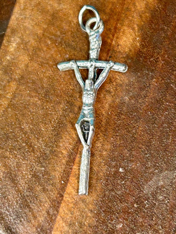 Tiny Delicate Crucifix Cross Jesus Religious Jewe… - image 5