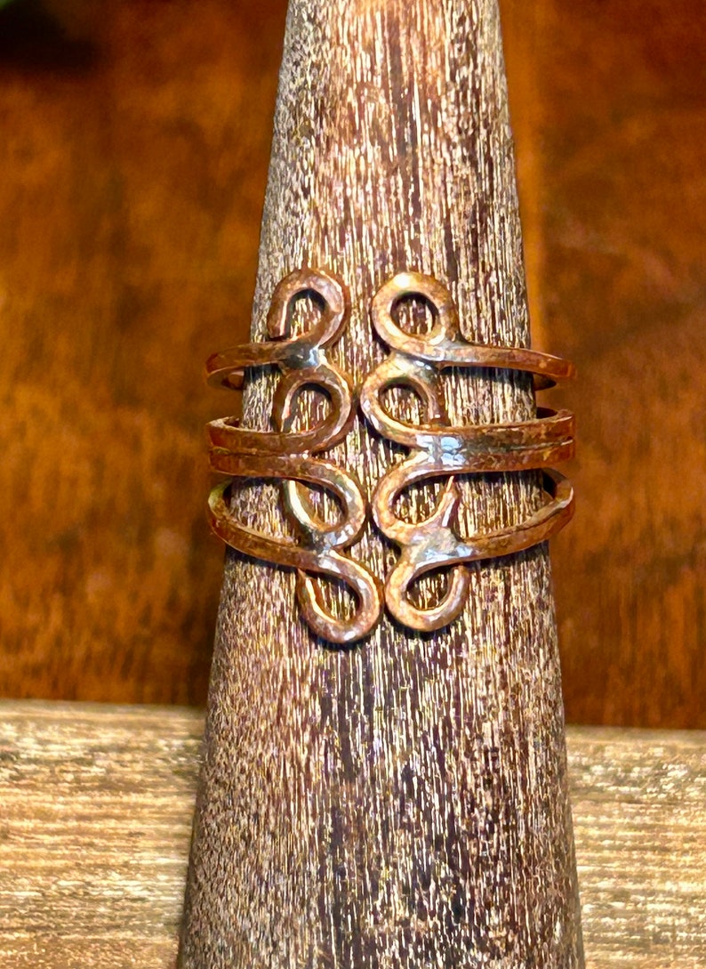 Handmade Copper Ring Vintage Retro Jewelry Unisex Gender Neutral Accessories image 4
