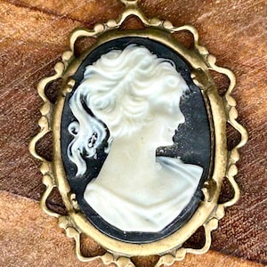Vintage Black & White Cameo Pendant Ornate Brass Frame Victorian Style Jewelry