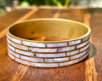 Mother Of Pearl Brass Bracelet Inlaid Semi Precious Stone Shell Vintage Jewelry