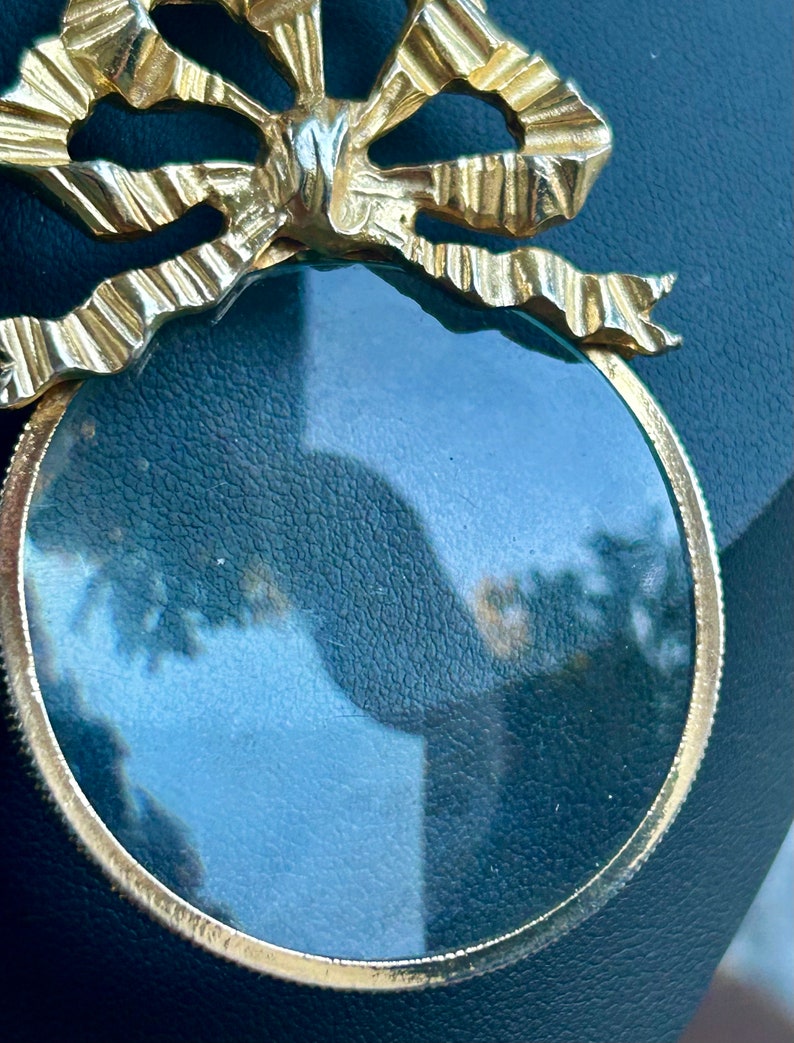 Vintage Magnifying Glass Pendant Necklace Carolee Jewelry Gold Tone Bow Retro Fashion Jewelry image 2