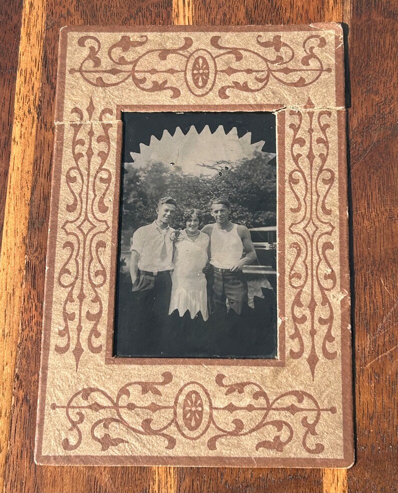 Antique Tin Type Photograph 1920s Flapper Girl With Handsome Men Cardboard Frame Photo image 2