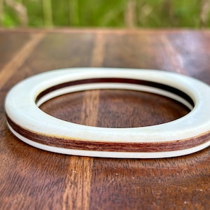 Vintage Kunststoff Teak Holz Armband Creme Braun Vintage Retro Modeschmuck