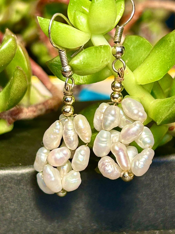 Fresh Water Pearl Cluster Dangle Earrings Vintage… - image 2