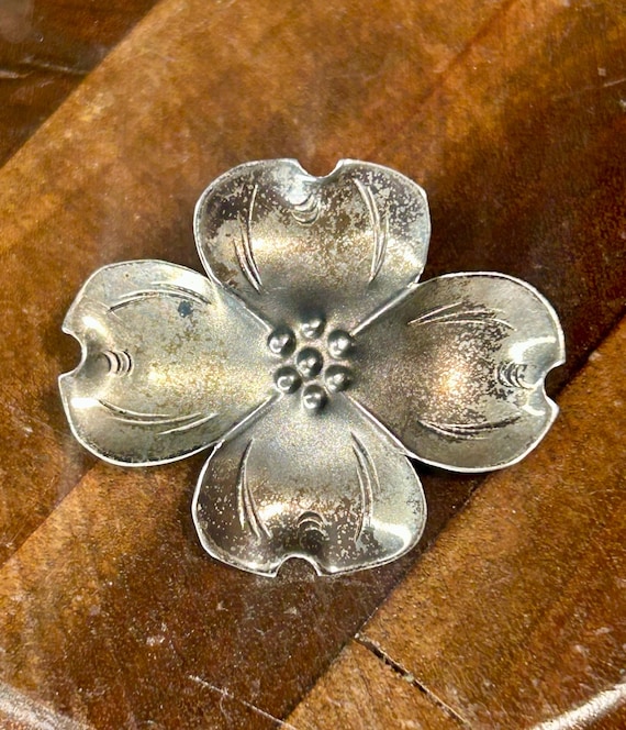 Sterling Silver Dogwood Brooch Pin Flower E Co Vintage Jewelry