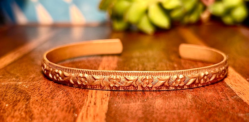 Vintage Copper Open Cuff Bracelet with Raised Design Floral Motif Flowers Retro image 6