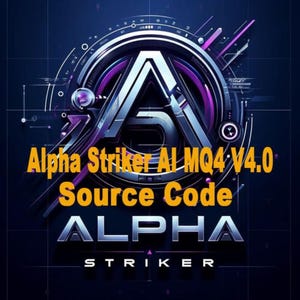 Op de afbeelding: Een digitale afbeelding met de tekst "Alpha Striker AL MQ4 V4.0 Source Code" in geel en zilver. Het ontwerp toont een gestileerde "A" binnen een cirkelvormig, futuristisch frame, tegen een donkerblauwe achtergrond met rasterlijnen en paarse accenten.