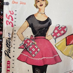 Simplicity 4858 COMPLETE Vintage Sewing Pattern for One Yard Apron & Matching Oven Mitt 1950s image 2