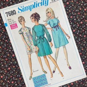 Simplicity 7680 UNCUT Vintage Sewing Pattern for Misses Dress in Two Lengths Size 10