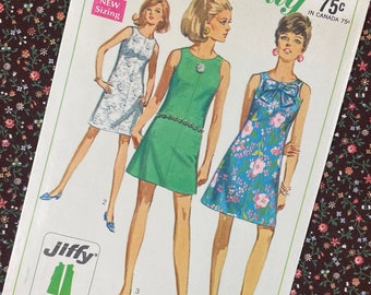 Simplicity 7578 UNCUT Vintage Sewing Pattern for Jiffy Dress in Two Lengths Juniors Size 9
