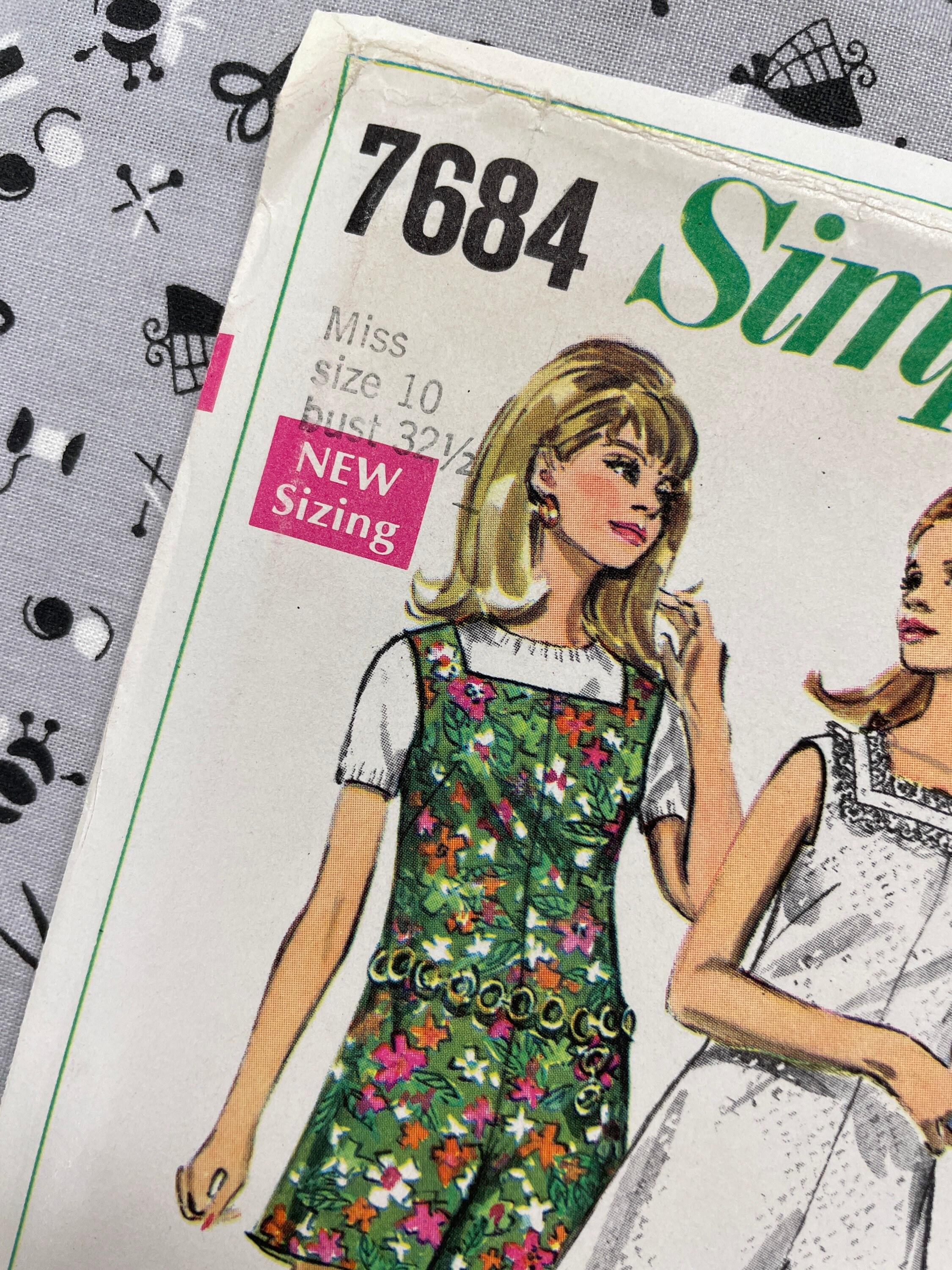 vintage an・an no.21 Simplicity 7684 UNCUT Vintage Sewing Pattern for Misses
