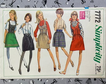 Simplicity 7772 UNCUT Vintage Sewing Pattern for Junior Petites Vest, Skirt and Blouse Size 7 JP Bust 32