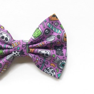 Halloween Kawaii Dog Bow Tie, Purple Halloween Dog Bow, Skeletons Dog Bow, Halloween Candy Cat Bow Tie