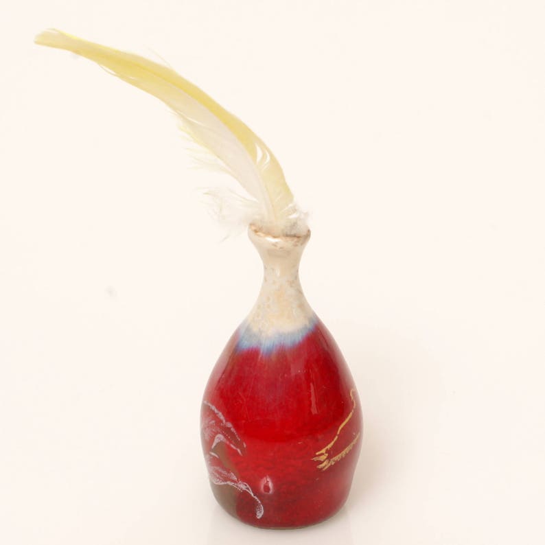 Dollhouse Vase Red Tiny Vase Wheel Thrown Vase Phial Red White Ceramic Bird Miniature Vase Pottery Miniature Miniature Bottle