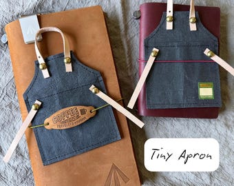 Black Tiny Apron Pen Holder Pouch, Mini Apron Traveler’s Notebook Accessory, Tiny Apron Traveler’s Notebook Decoration, Mini Apron Ornament