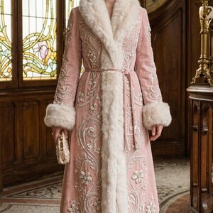 Queen Coat With Fur Blush Fur Coat