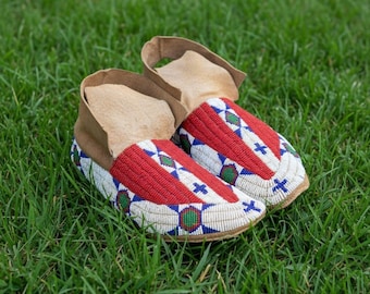 Handmade Beaded Moccasins – Native Style Leather Moccasins MC630