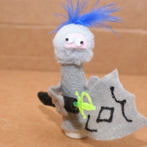 Knight Finger Puppet