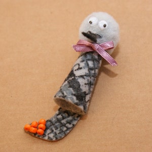 Snake Finger Puppet image 3