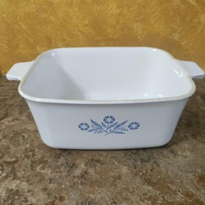 Vintage CORNING WARE Blue CORNFLOWER 1.5 Qt Casserole Rectangular Baking Dish P-4-B