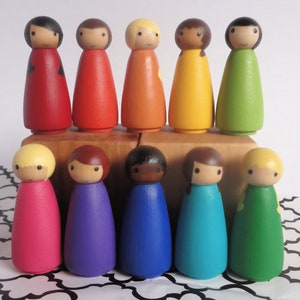 Montessori wood painted peg doll set of 10 rainbow peg dolls, Montessori toys, Hand painted, all natural toy