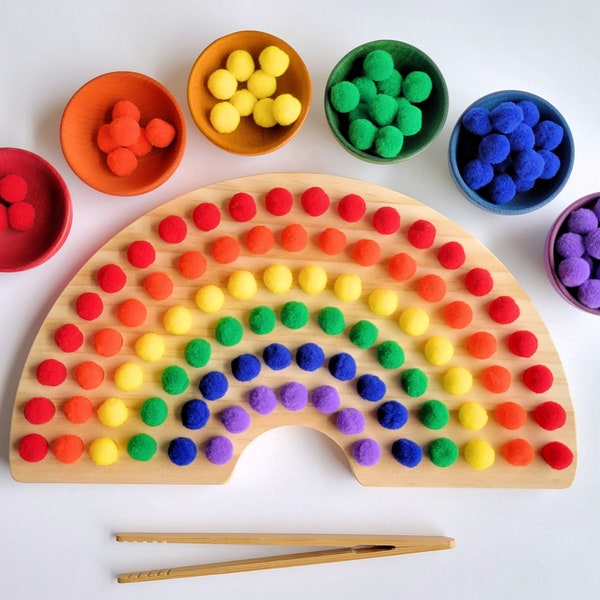 Montessori color sorting rainbow board - Montessori wood toys - Montessori materials - occupational therapy - fine motor skills