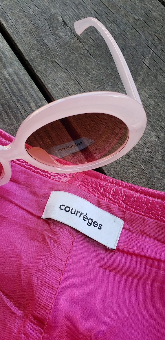 Courreges vinyl mini skirt side zippers fushia pi… - image 7