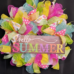 Hello Summer Wreath