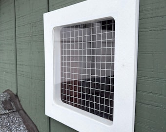 Chicken Coop Window with removable Glass
