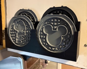 DASH Mini Waffle Maker Extra Plate Storage