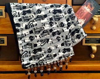 Black & White Ladies Scarf