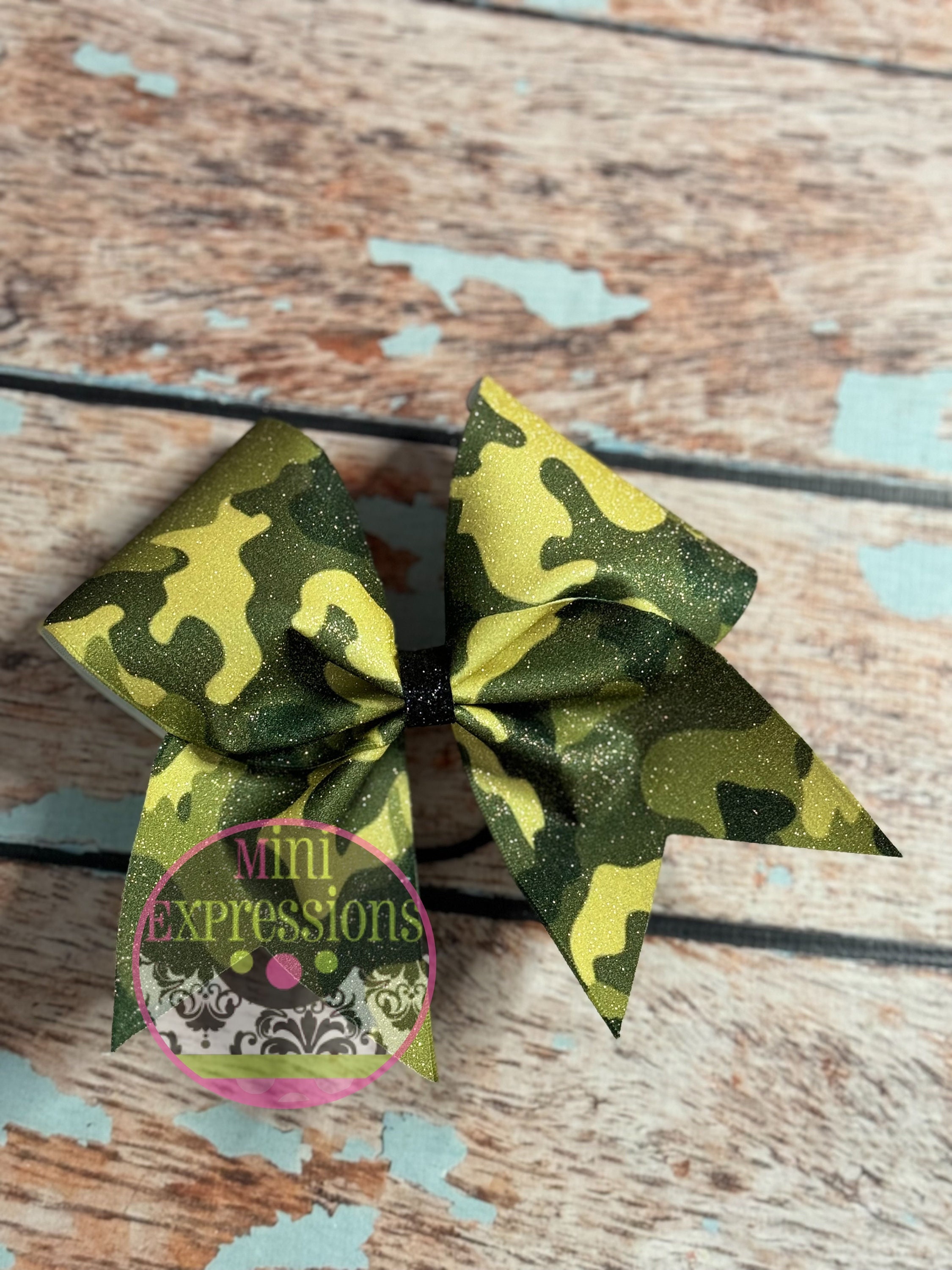 Large Camo Glitter Cheer Bow Cheerleading School Cheer - Etsy display picture 3