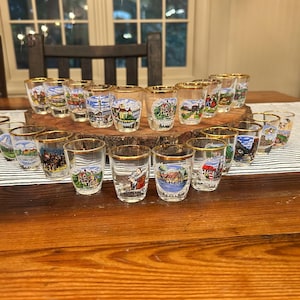 Vaso Shot Lituania Coleccionable - Serie UE, Monumentos E Iconos - 5.7 Cm Alto, 4.6 Cm Diámetro